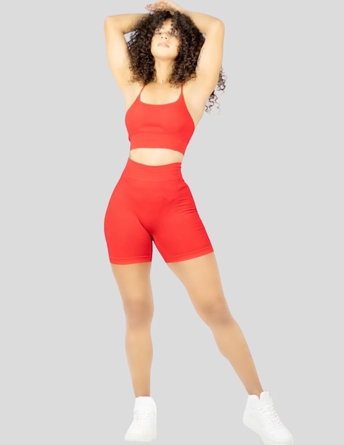 Conjunto deportivo para mujer