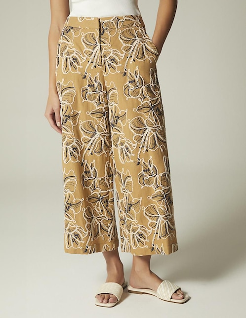 Pantalón relaxed Studio F amplio para mujer