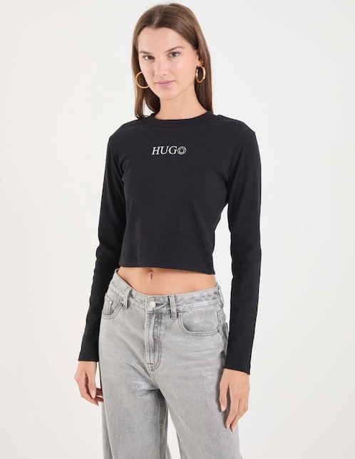 Top cuello redondo escote regular 1