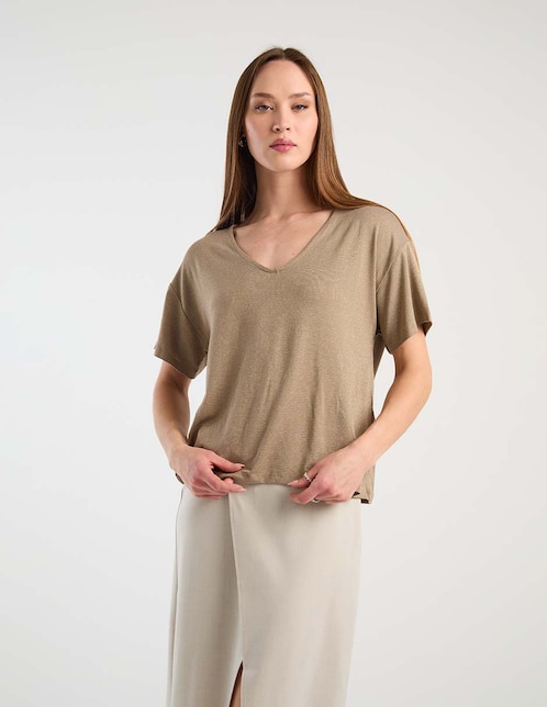 Playera manga corta cuello v para mujer 1
