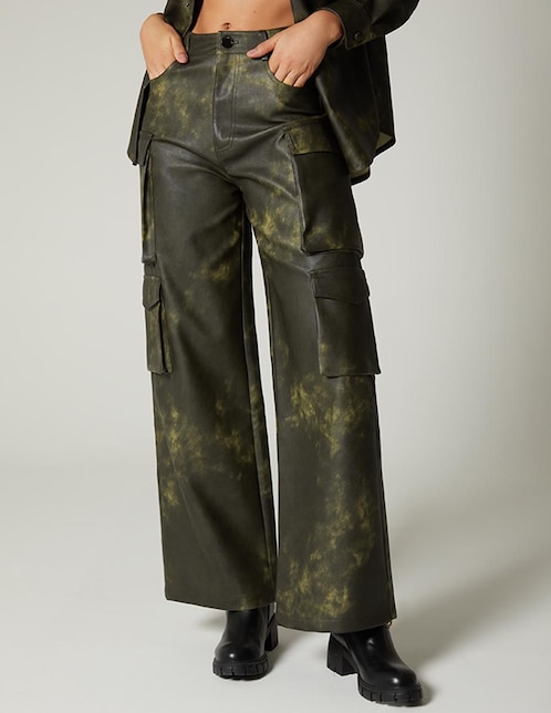 Pantalón cargo Studio F amplio para mujer
