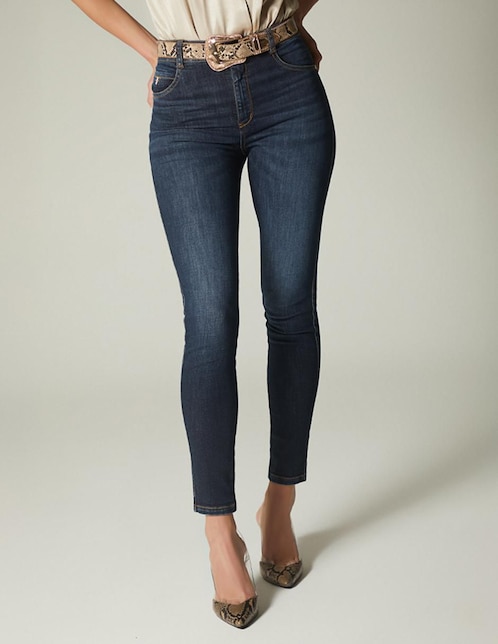 Jeans skinny Macedonina para mujer
