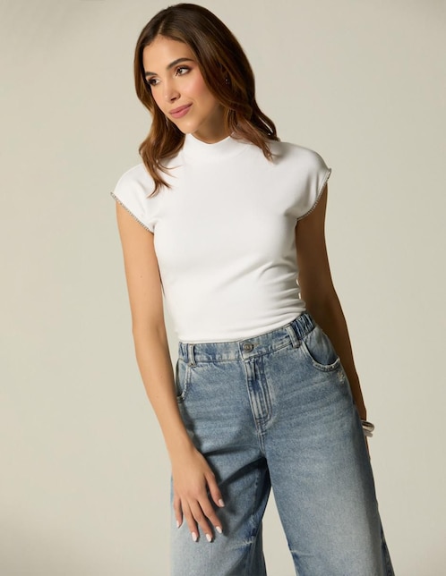 Playera manga cap cuello alto para mujer 1