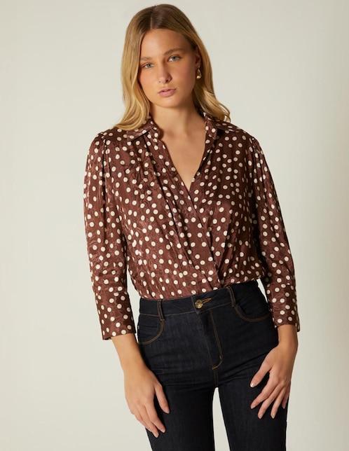 Body Studio F cuello camisero escote V para mujer