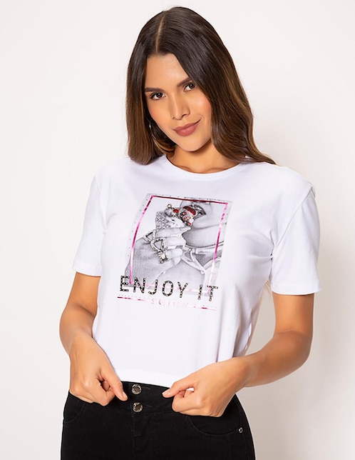 Playera manga corta Studio F Enjoy It cuello redondo para mujer