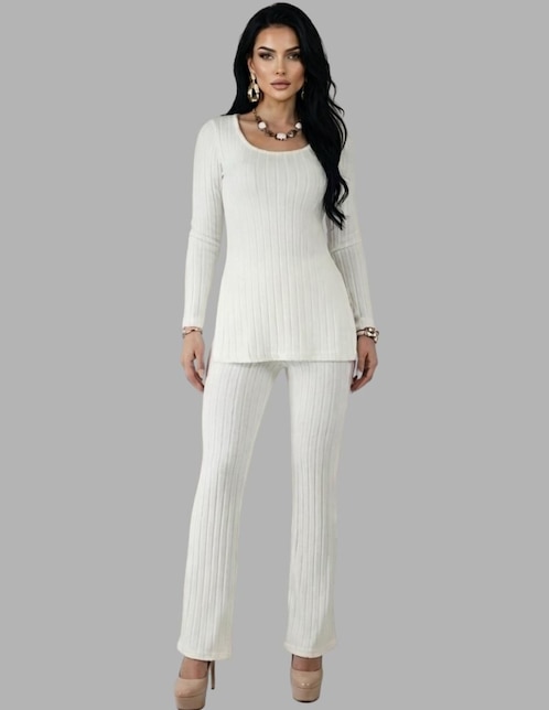 Conjunto para mujer Conjunto para mujer