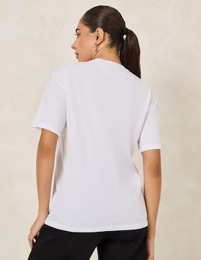 Playera manga corta Marëvnyk cuello redondo para mujer