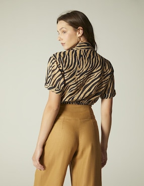 Top Studio F cuello camisero