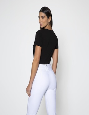 Playera manga corta Studio F cuello redondo para mujer