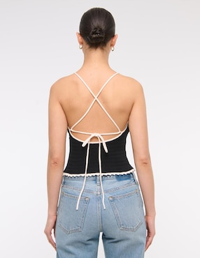 Top Abercrombie & Fitch escote espalda cruzada