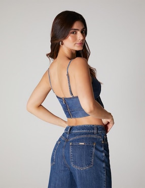 Top Studio F escote V tirante delgado