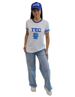 Playera manga corta Tec de Monterrey Snoopy TEC cuello redondo para mujer