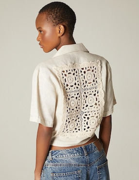 Top Studio F cuello camisero manga corta