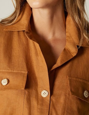Top Studio F cuello camisero manga corta