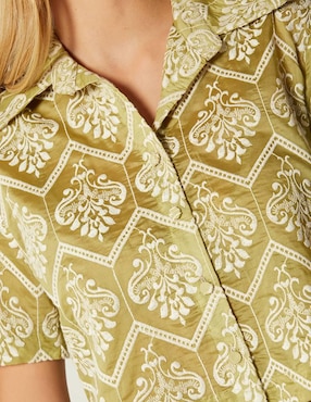 Top Studio F cuello camisero manga corta