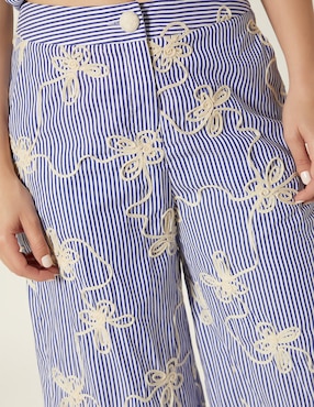 Pantalón capri Studio F amplio para mujer