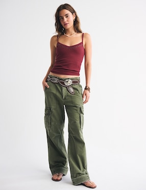 Top Abercrombie & Fitch escote v tirante delgado