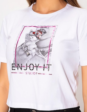 Playera manga corta Studio F Enjoy It cuello redondo para mujer