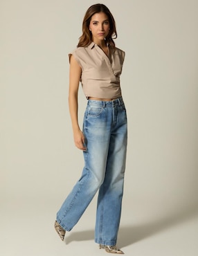 Top Studio F cuello camisero escote v