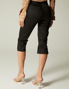 Pantalón capri Studio F slim para mujer
