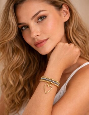 Set de pulsera Yoiko 18 K Romance acabado baño de oro