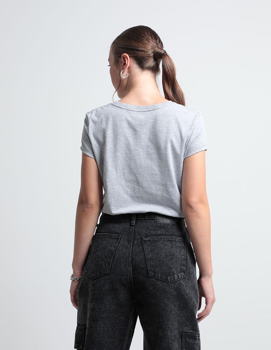 Playera manga corta cuello redondo para mujer 2