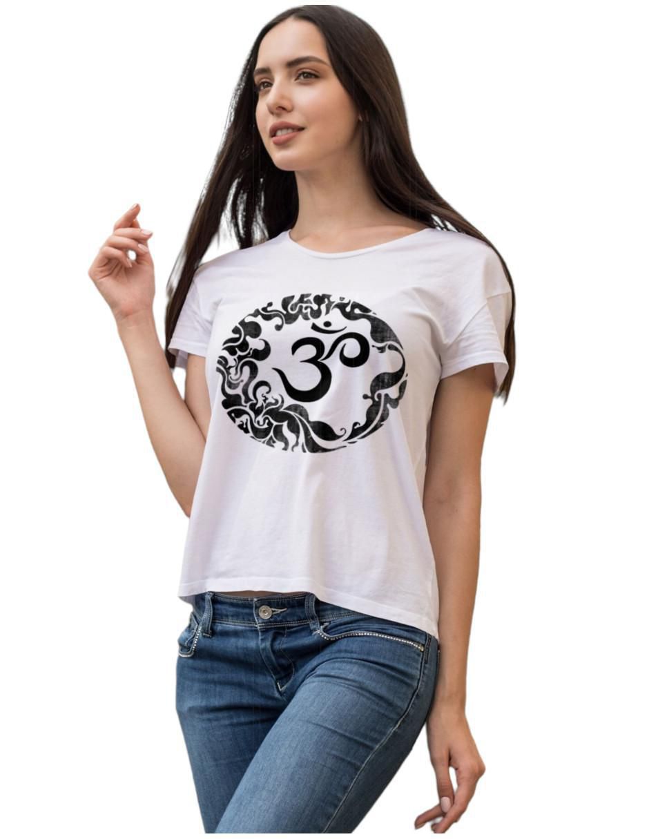 Playera manga corta Marëvnyk Om cuello redondo para mujer
