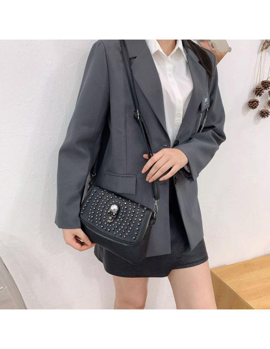 Bolsa crossbody Skullgirl de cuero para mujer 5