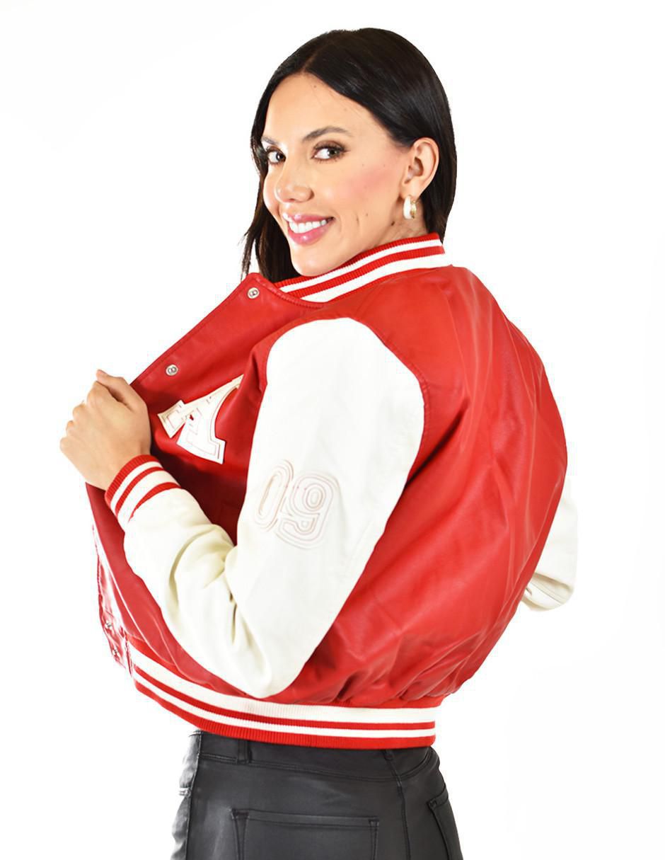Chamarra Impermeable para mujer 2