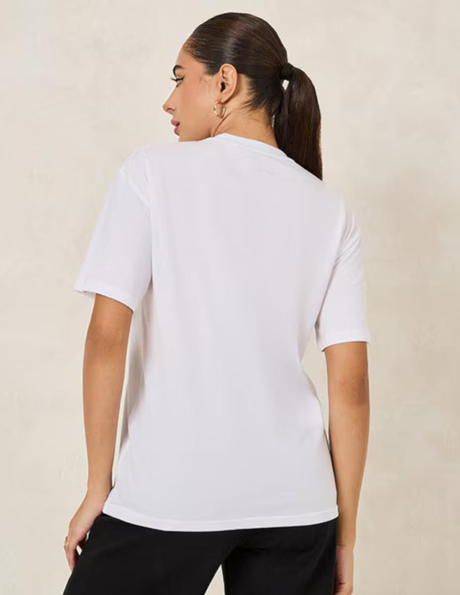 Playera manga corta cuello redondo para mujer 2