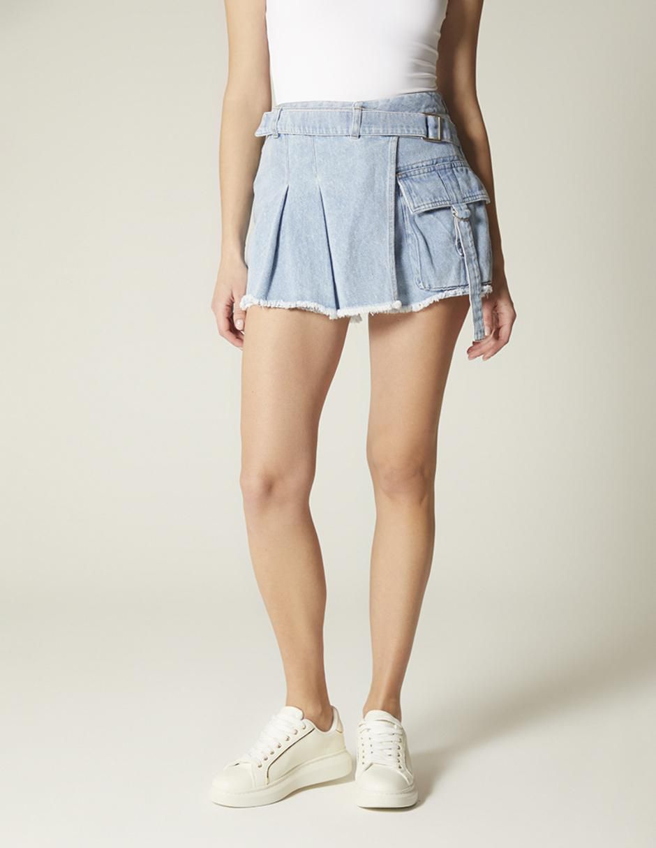 Falda short a la cintura