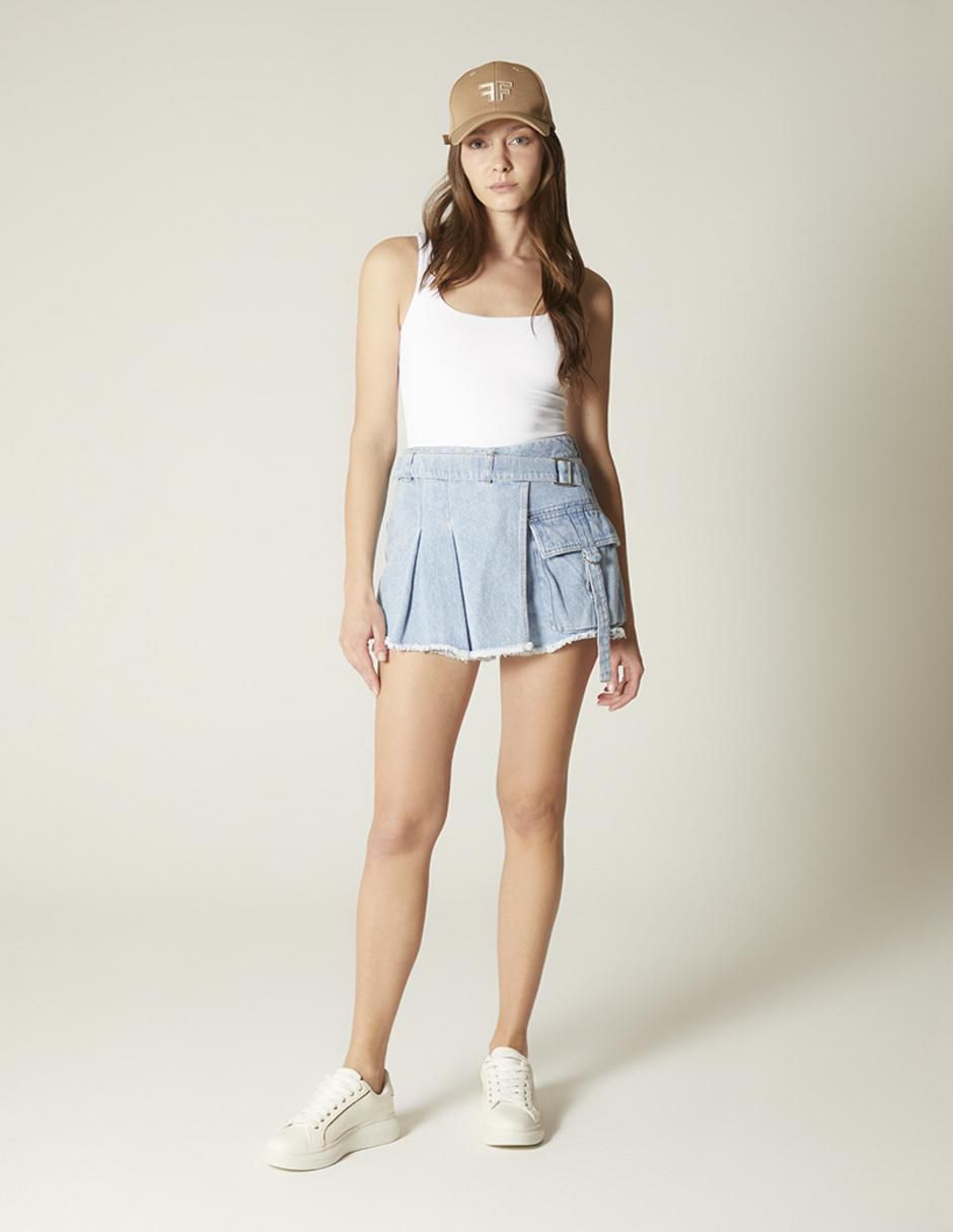 Falda short a la cintura 2