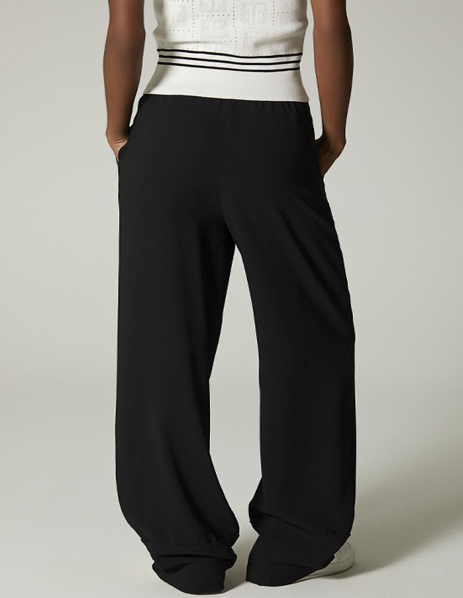 Pantalón easy pant amplio para mujer 3
