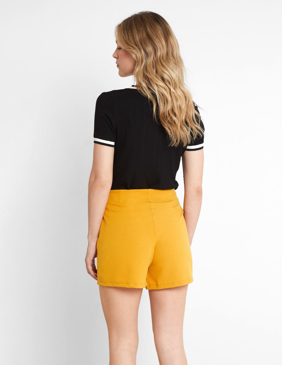 Falda short mini a la cintura 2