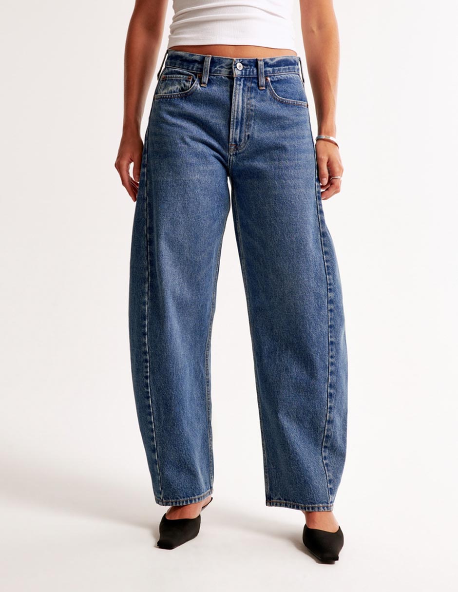 Jeans amplio Abercrombie Fitch corte media cintura para mujer