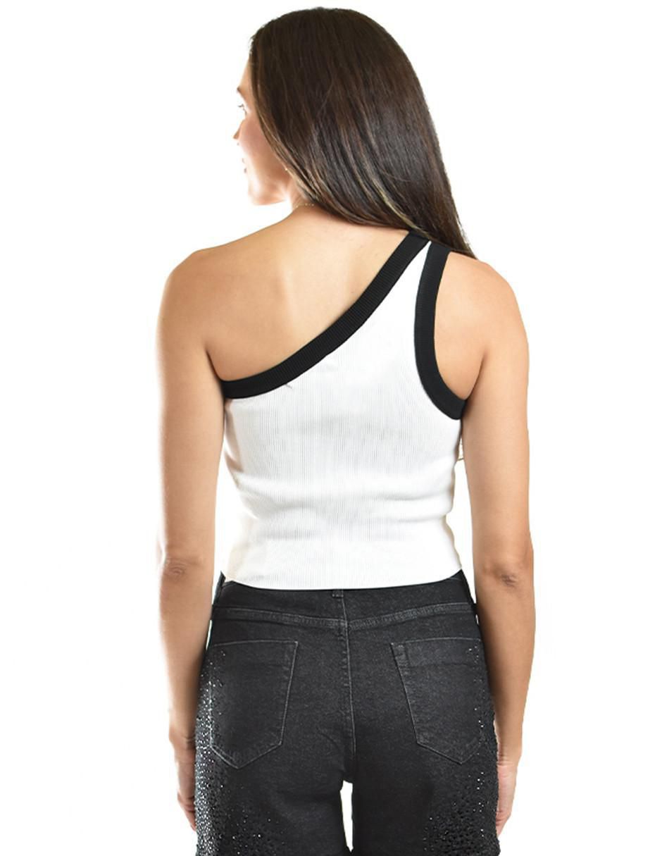 Top cuello asimétrico tirante ancho 3