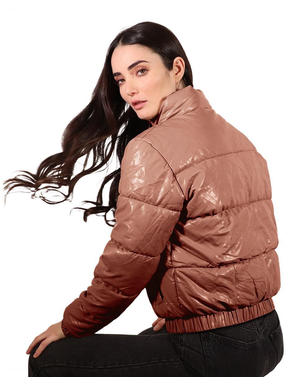 Chamarra acolchada para mujer 3