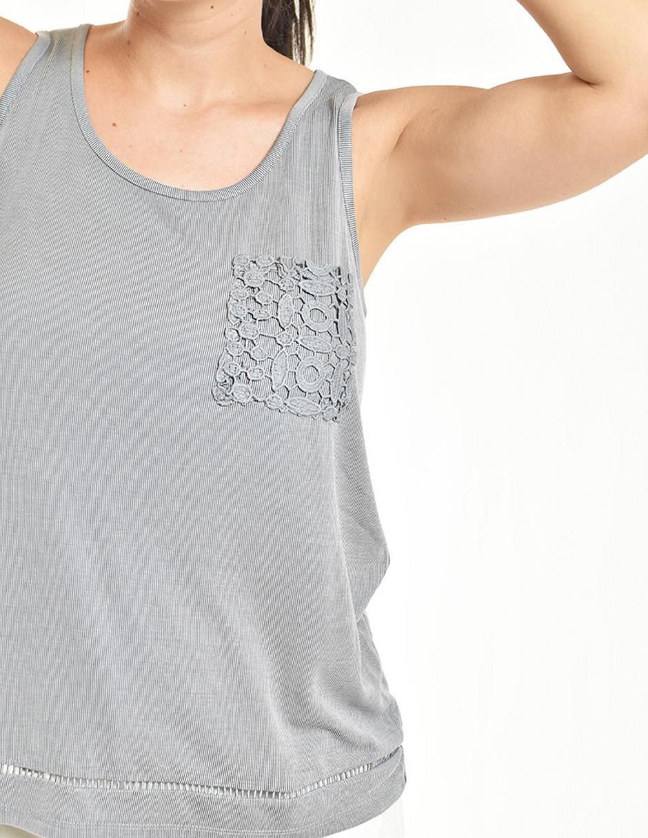 Blusa sin manga para mujer 4
