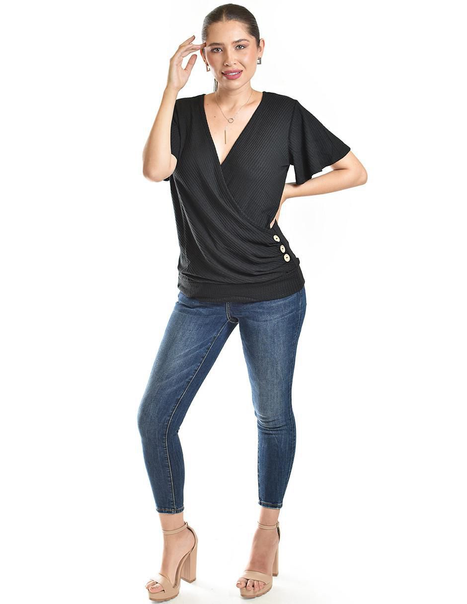 Blusa manga corta para mujer 4
