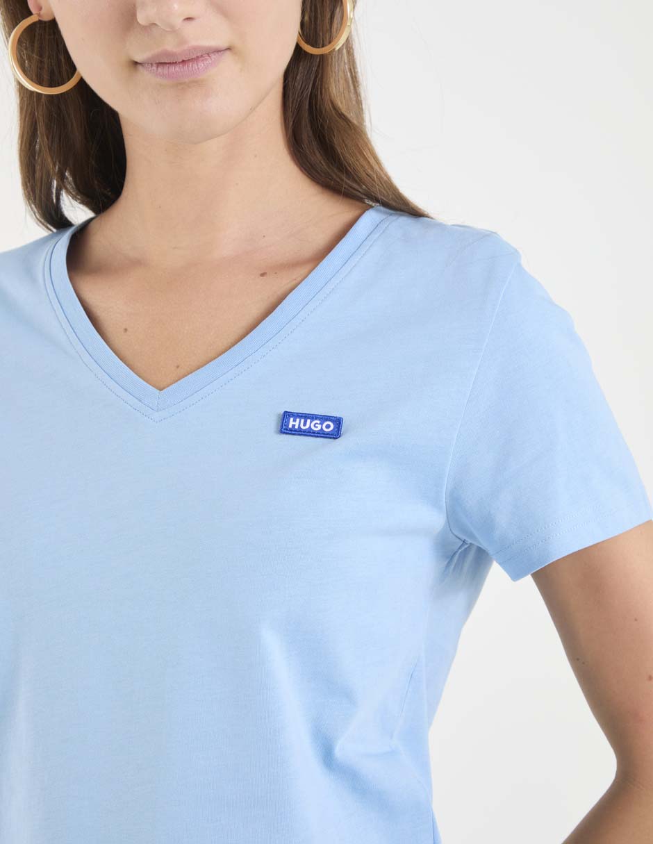 Playera manga corta cuello v para mujer 4