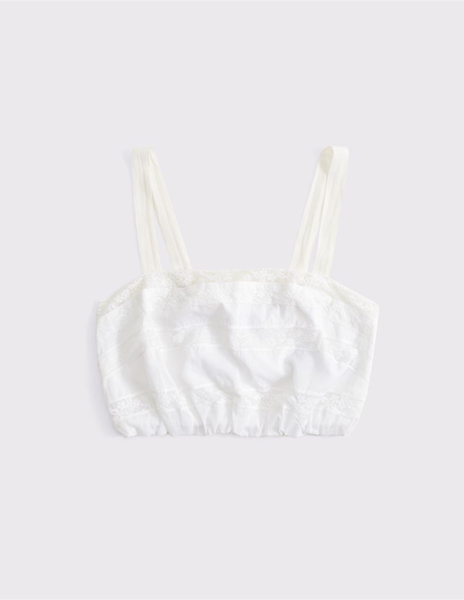 Top sin cuello tirantes delgados