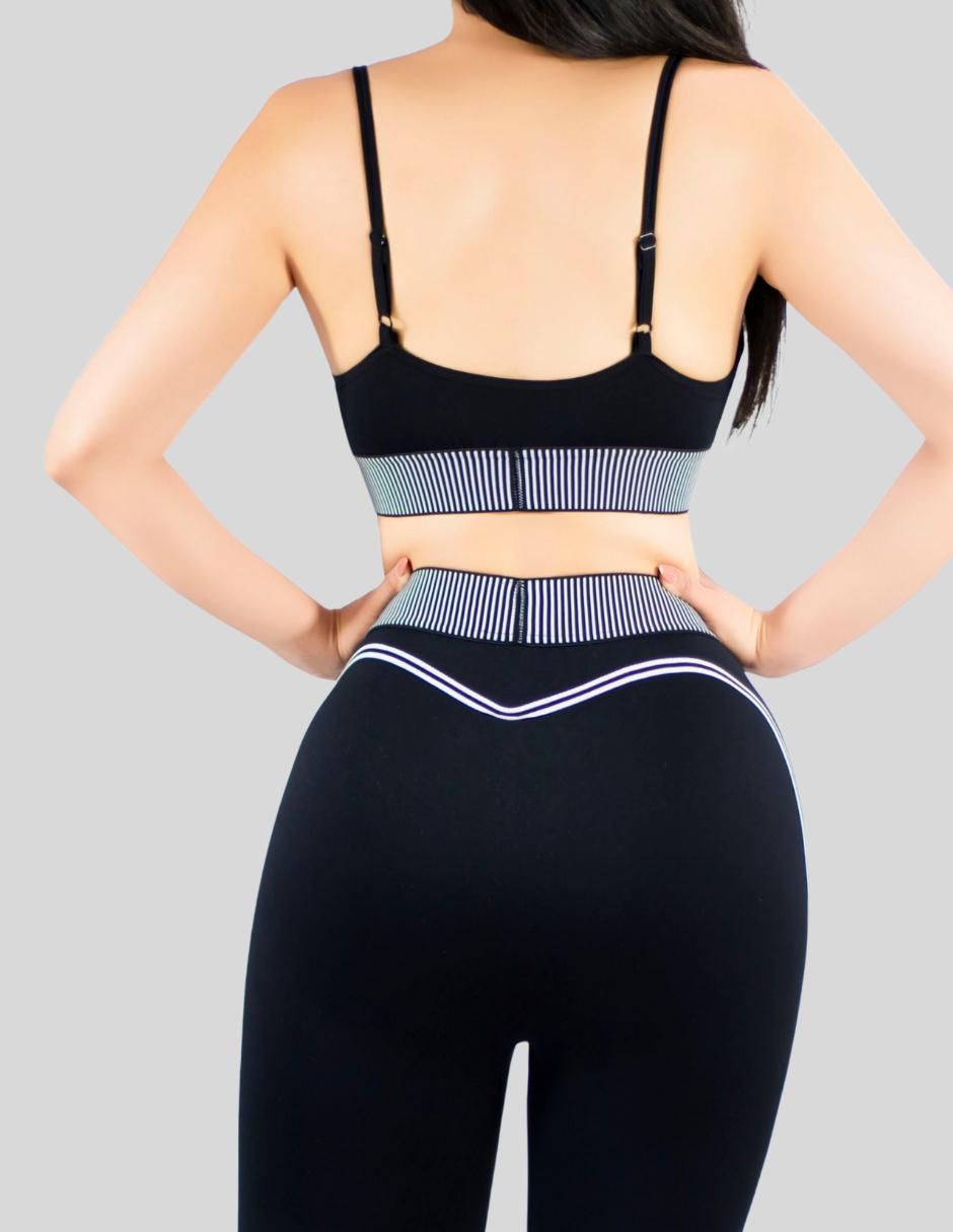 Conjunto entrenamiento para mujer 2 piezas 4