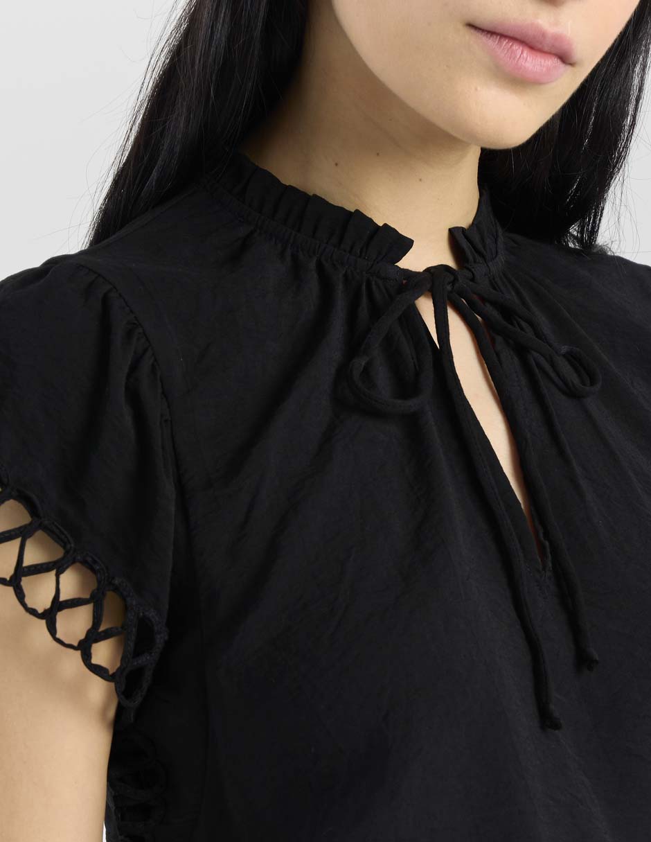 Blusa manga corta para mujer 4