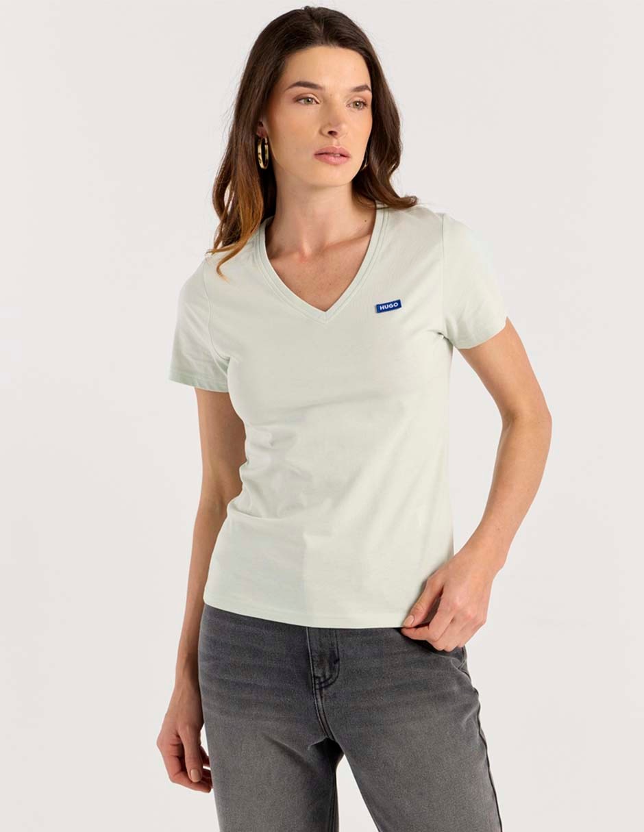 Playera manga corta cuello V para mujer