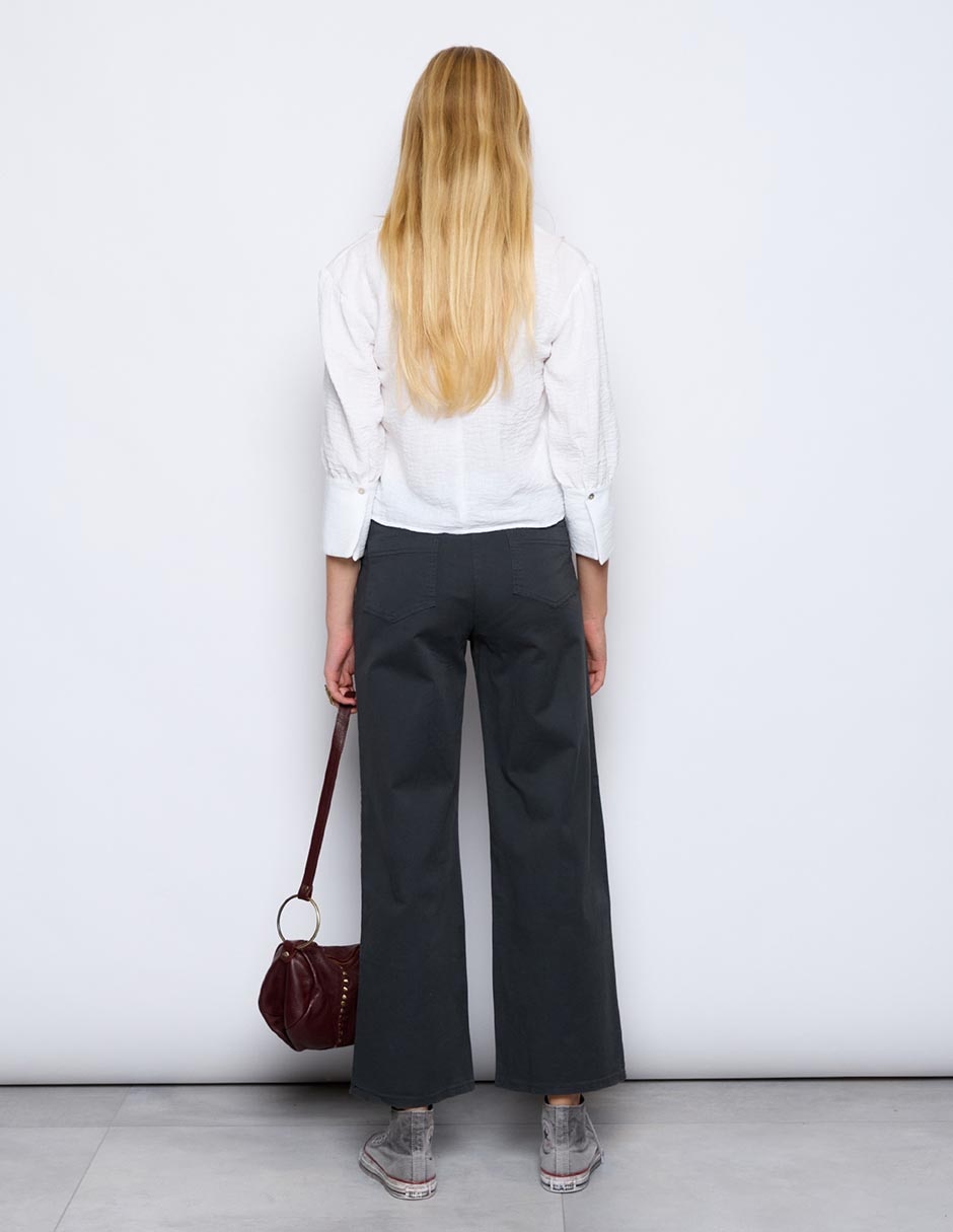 Pantalón amplio para mujer 3