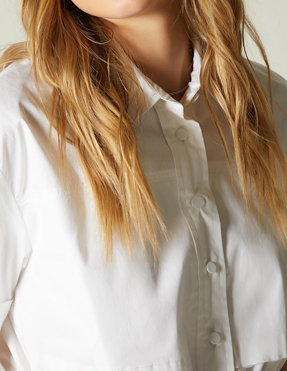 Top Studio F cuello camisero manga corta
