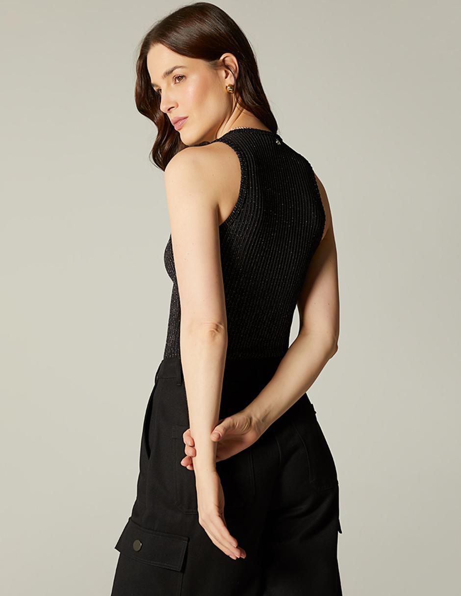 Playera cuello redondo para mujer 4