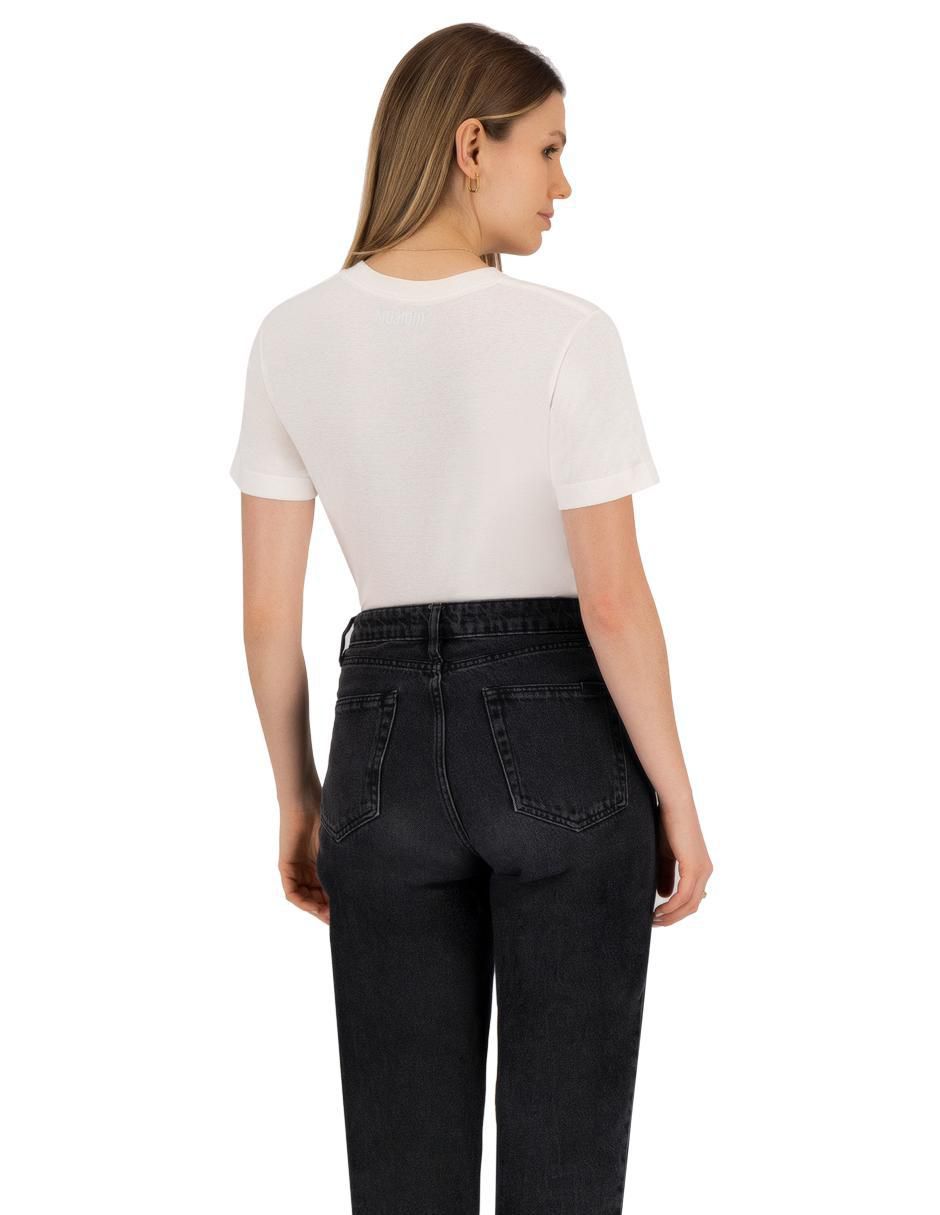 Playera manga corta cuello redondo para mujer 3