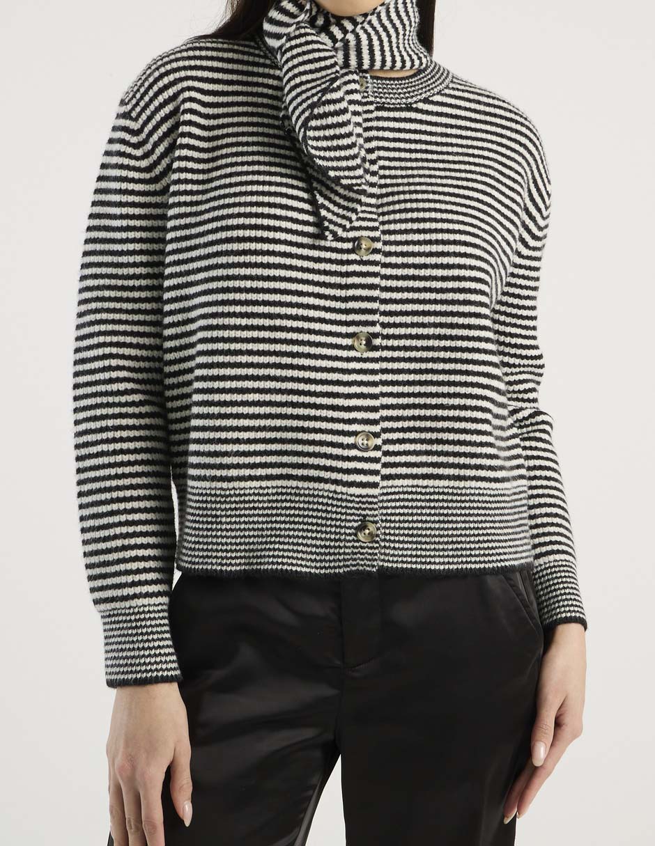 Suéter cuello redondo para mujer 5