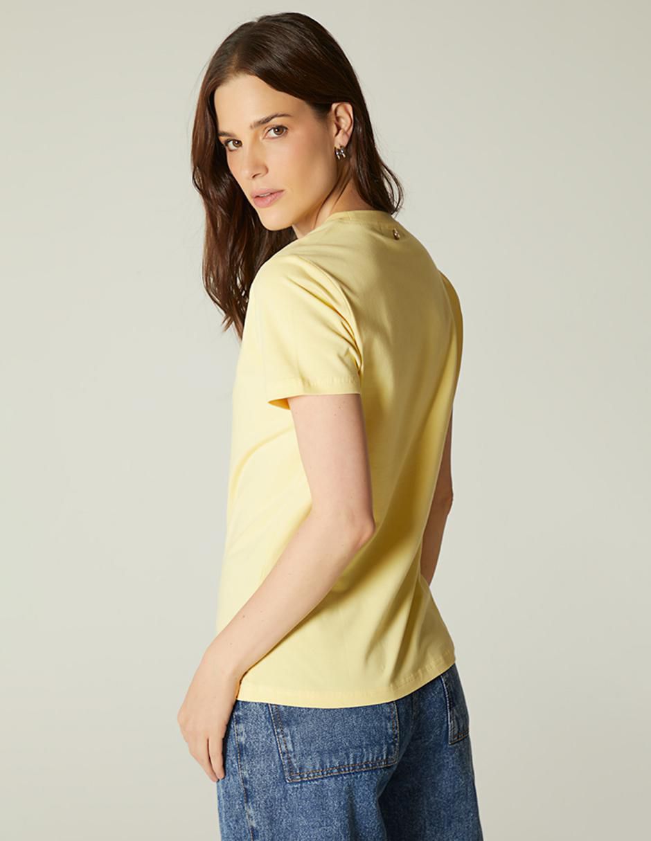Playera manga corta Logo Perlas cuello redondo para mujer 4